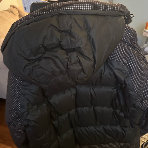 NWT Mountain Hardwear Men's Black Insulated Parka - Picture 5 of 5